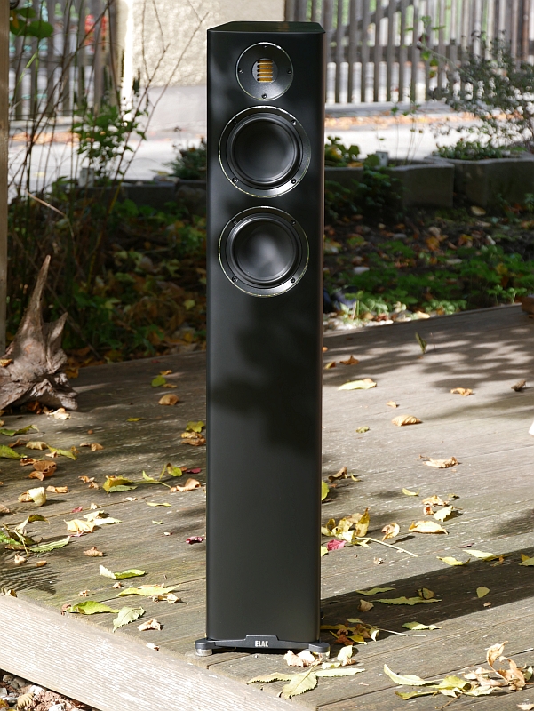 ELAC Carina FS 247.4 von vorn