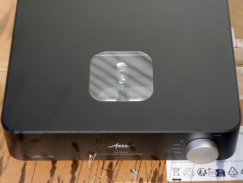 Fezz Equinox Roehre von oben Fezz Equinox Roehre von oben