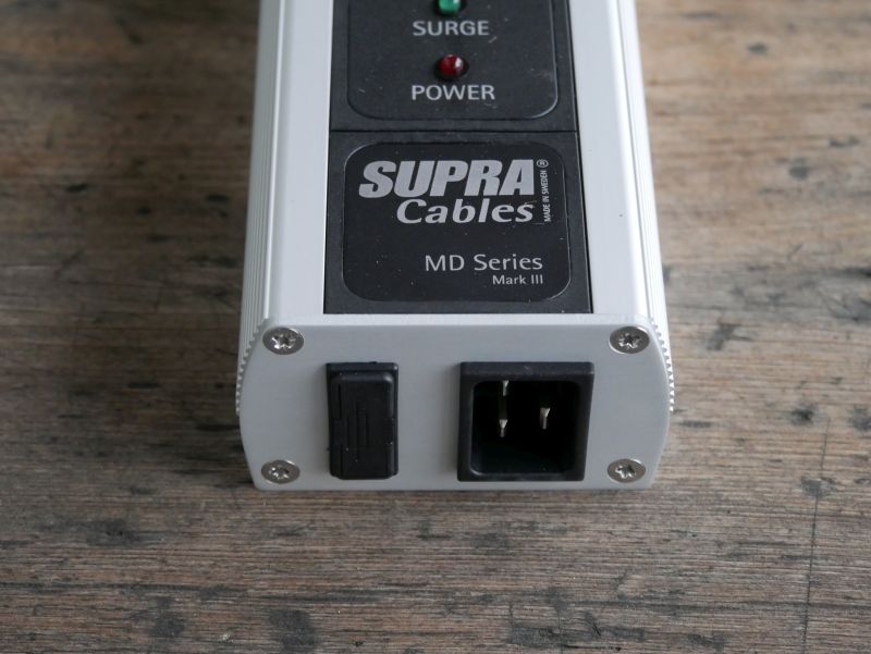 Supra MD04DC 16 A Stromanschluss