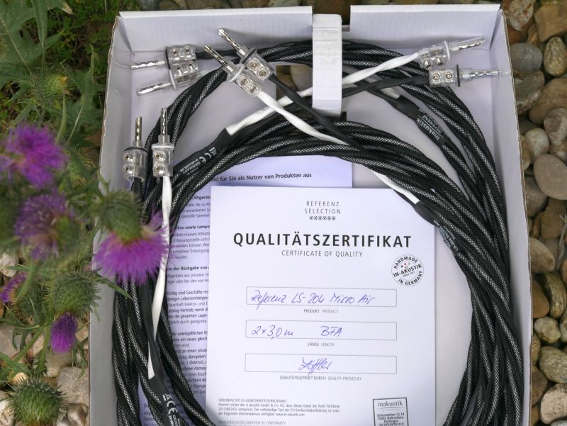 inakustik LS 204 micro air Befestigungslaschen in Packung