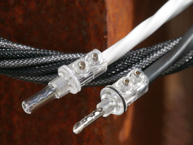 inakustik LS 404 micro air mit Bananas