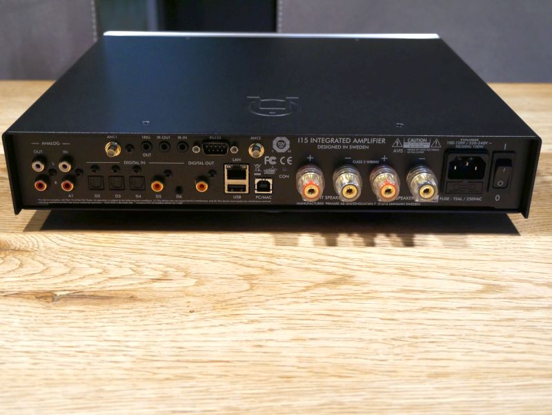 Primare I 15 von hinten